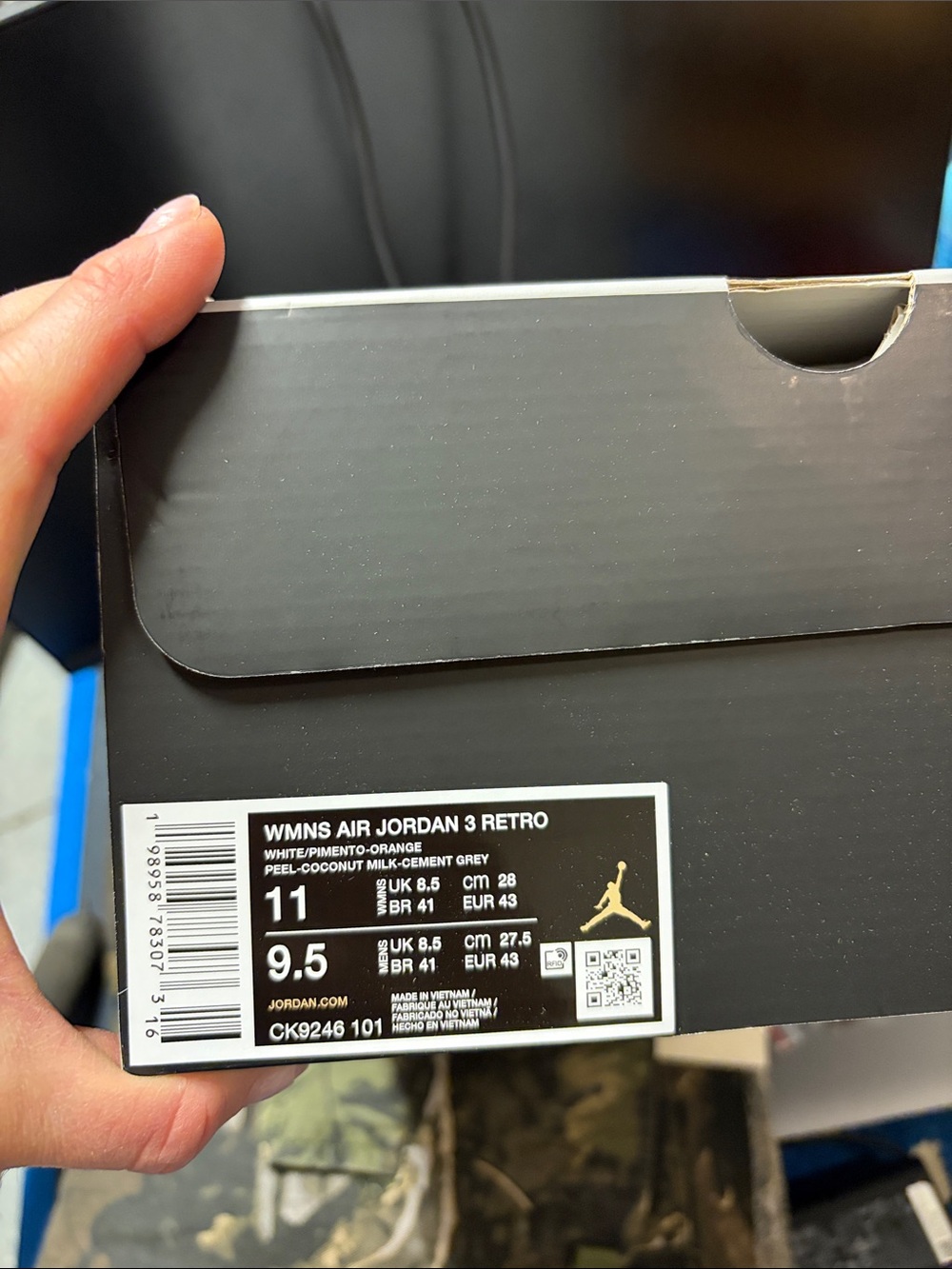 Jordan WMNS Air Jordan 3 Retro - White/Orange/Gray